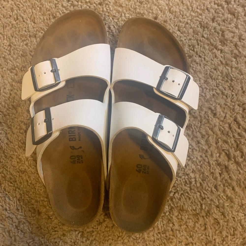 Womens white Birkenstocks, brand new size 40 only worn handful of times.